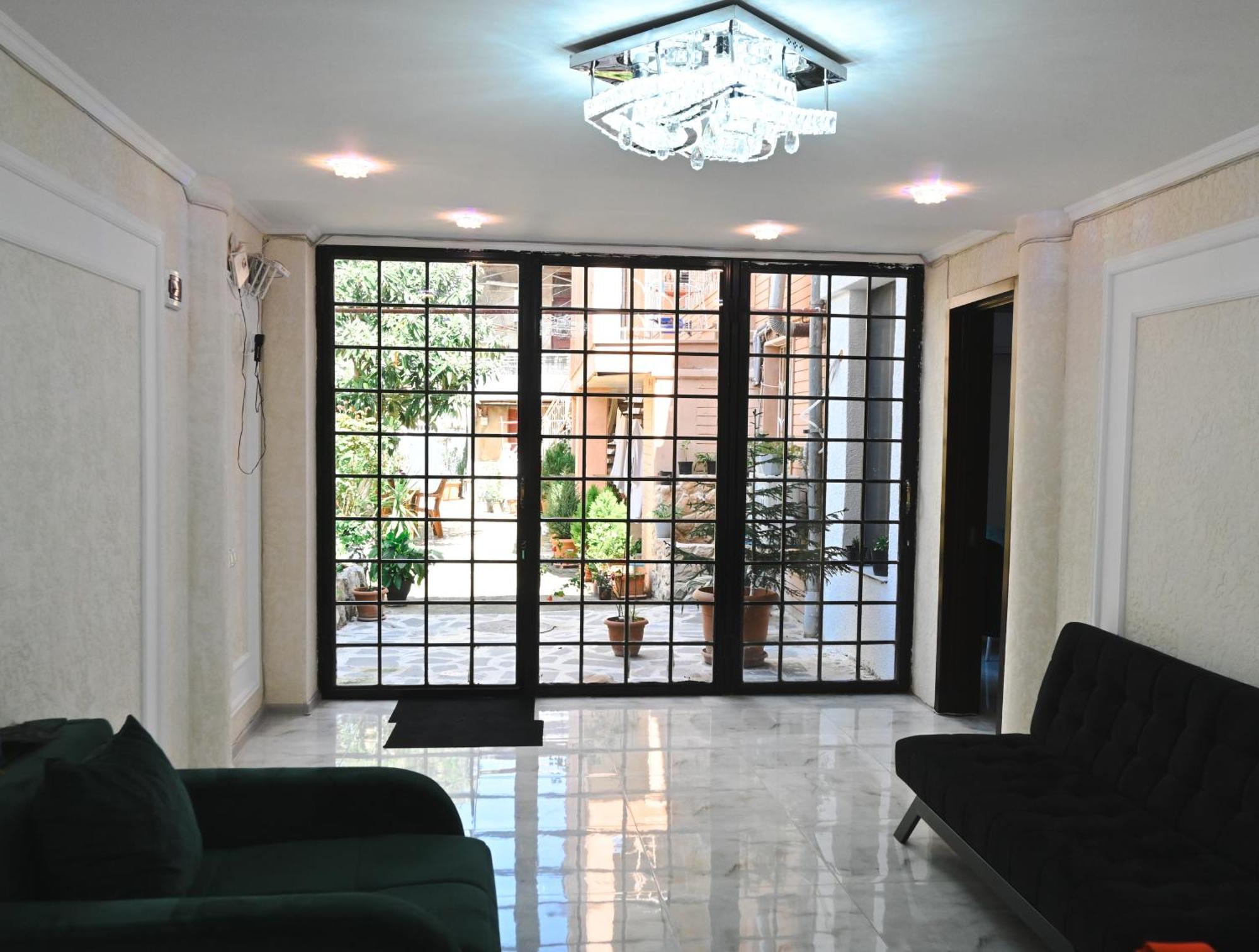 Jerusalem Merkaz Hotel Kutaisi Exterior foto